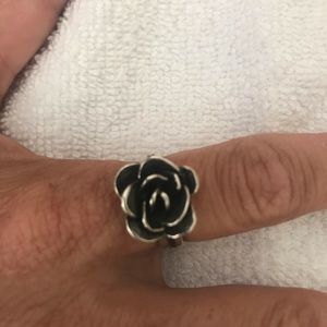 Silpada flower ring